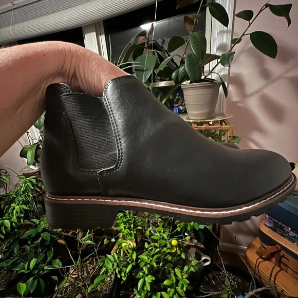 NWOT Cynthia Rowley Ankle Boots Black Leather Womens Sz 9 - Picture 8 of 8